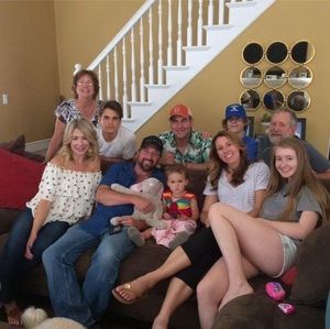 Meet your Posher, Connie